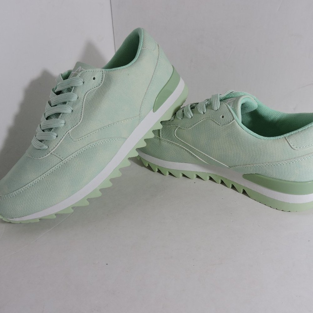 Anna Field women's sneakers pastel green. Brand new.